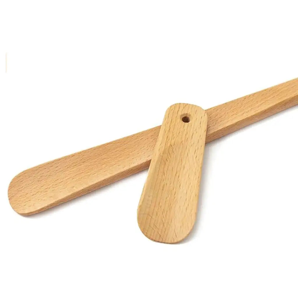 Wooden shoehorn set